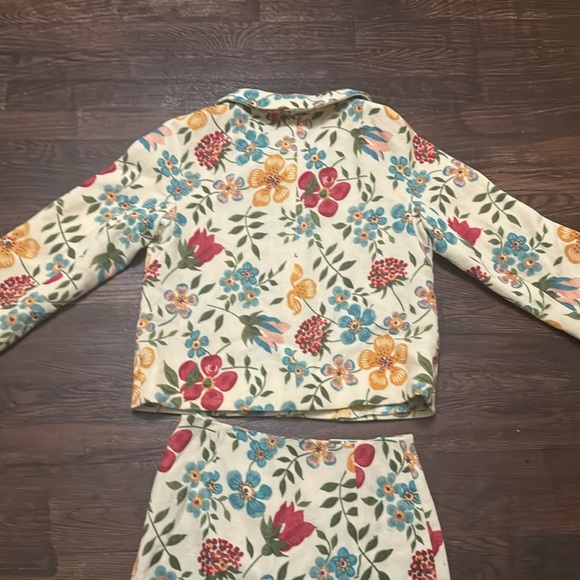 Moschino Cheap and Chic Skirt Set size 6 - Picture 8 of 9